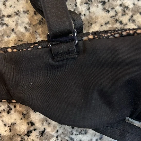 NWT Victoria’s Secret Very Sexy multiway, push-up, black lace bra - 32D - Picture 8 of 9